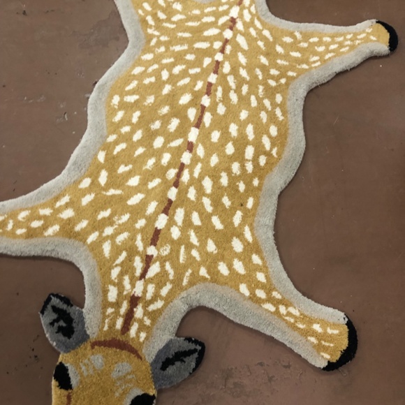 Hand Woven Rug - Picture 2 of 8